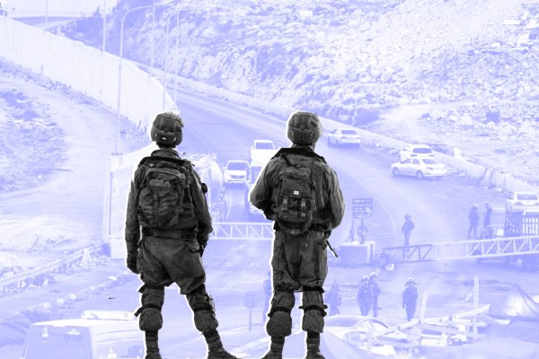 ائيلي حصارًا محكمًا على أهالي مخيم شعفاط وبلدة عناتا المجاورة شمال شرق القدس